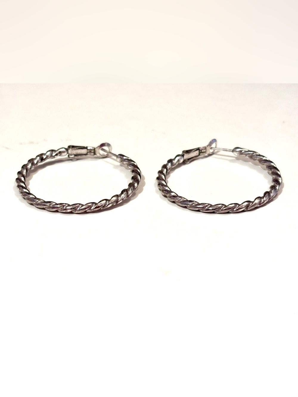 Brighton Twist Hoop Charm earrings Hold mini & regular charms Silver Retired - Picture 3 of 8